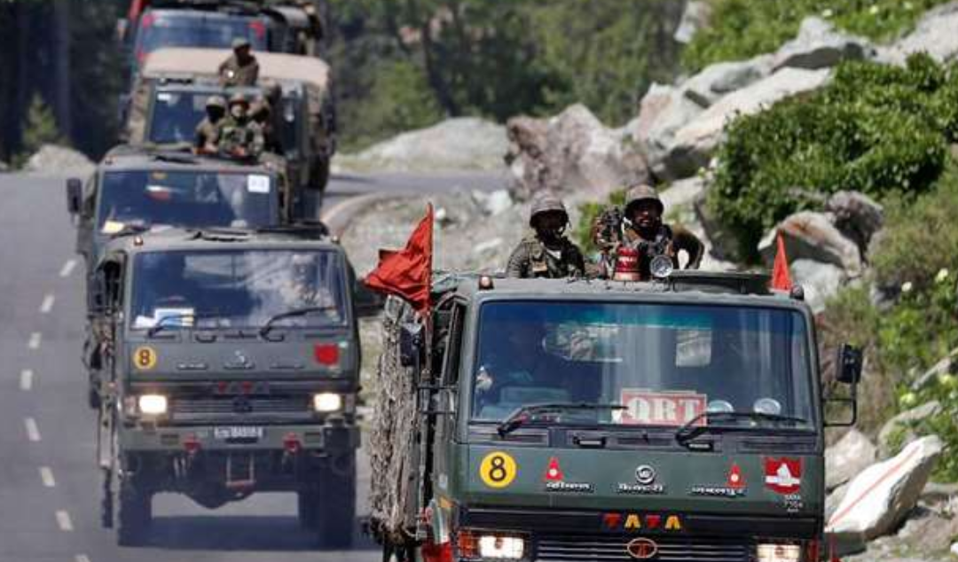 बोर्डर पर सेना को मिली खुली छूट, खतरे में पड़ी जान तो सुरक्षा के लिये  कर सकते हैं फायरिंग